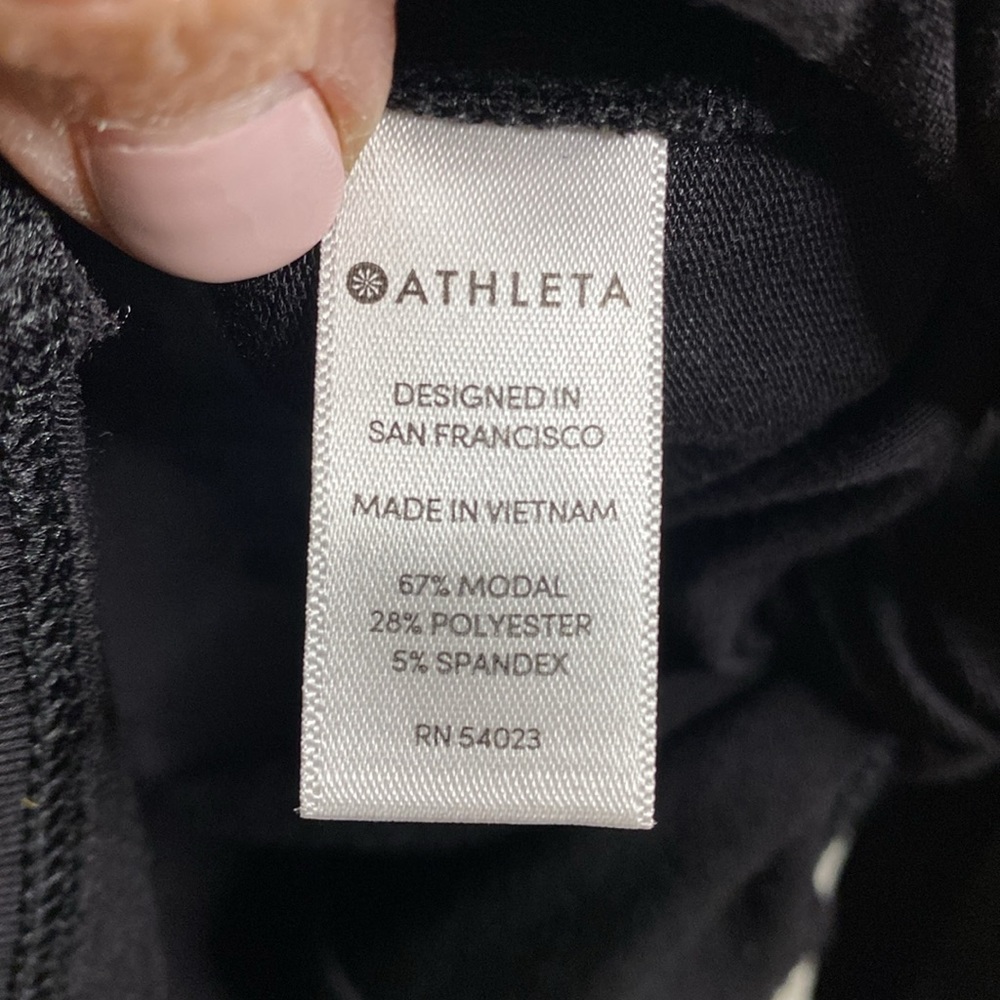 Athleta Black Cloudlight Asymmetrical Side Tie Ta… - image 6